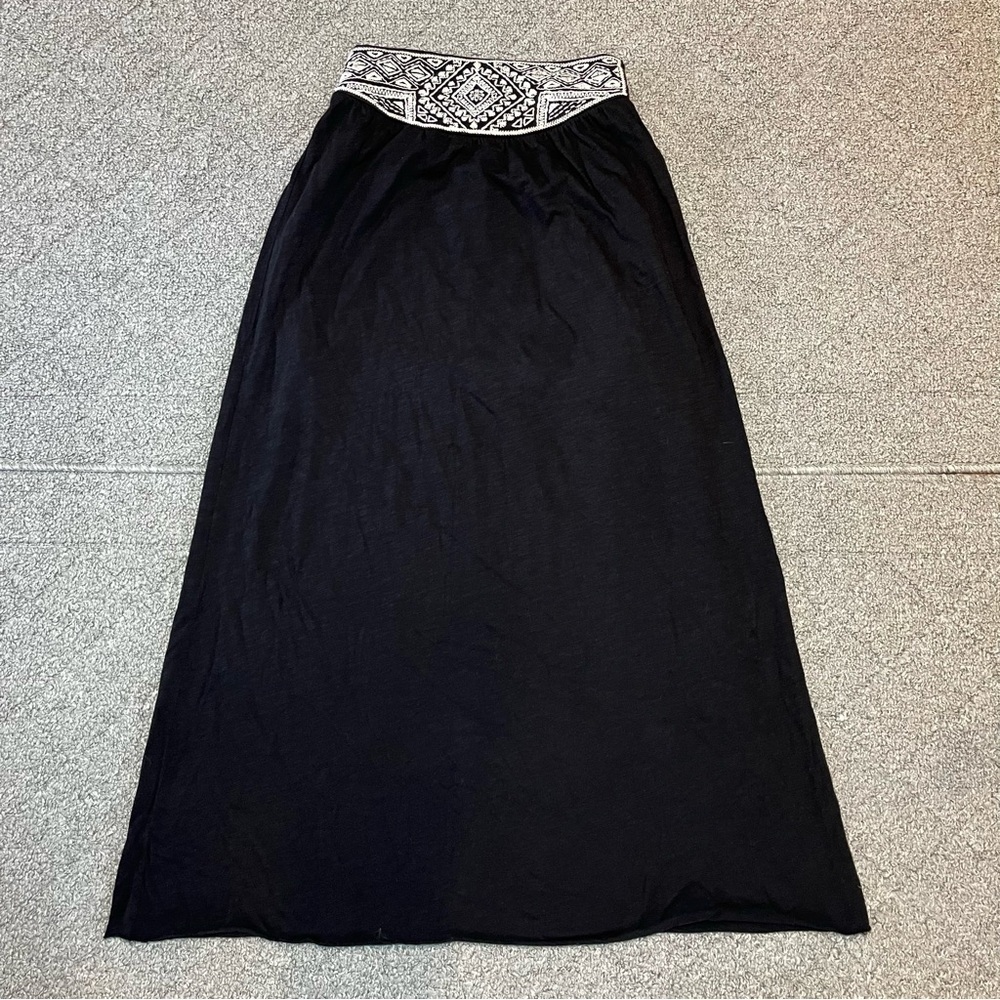 American Eagle Outfitters Black Aztec Maxi Skirt Womens Size XXS Black